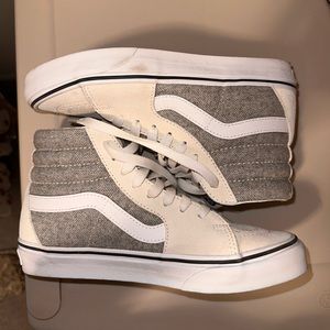 Grey/White Sk8-Hi VANS | Size 6
